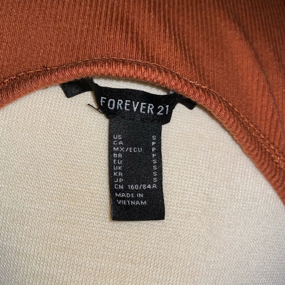 ribbed tank top - Picture 3 of 3